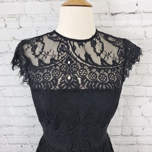 BB DAKOTA NEW Rihanna Black Lace Dress 0 NWT - Picture 3 of 8